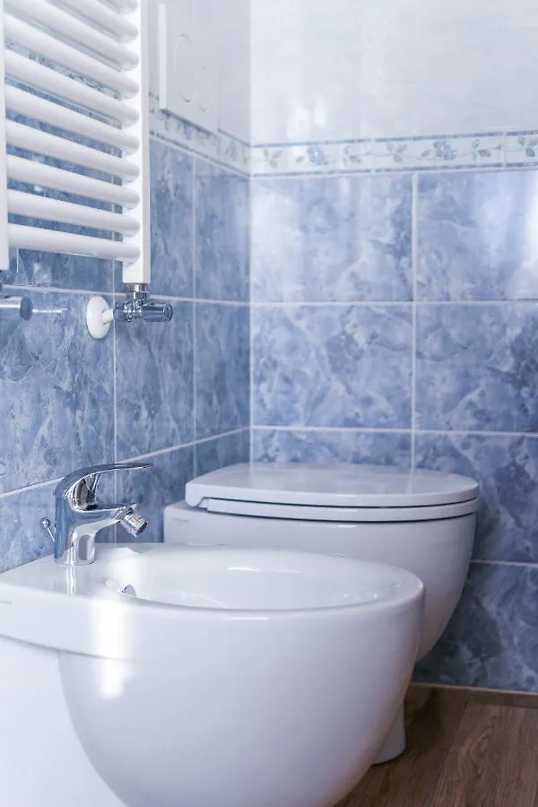 Flores B&B Fiumicino Bed & Breakfast