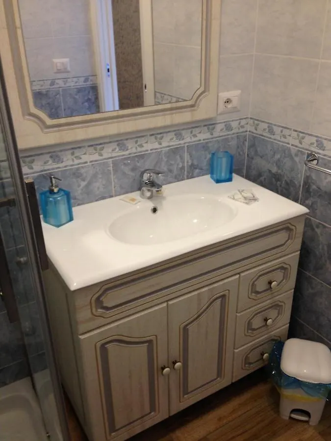 Bed & Breakfast Flores B&B Fiumicino